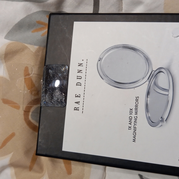 Rae Dunn Compact mirror NIB - Picture 3 of 3